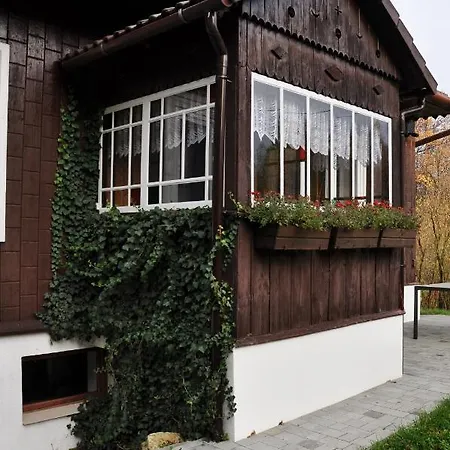 Dom Pod Lasem 44 Klecza Gorna