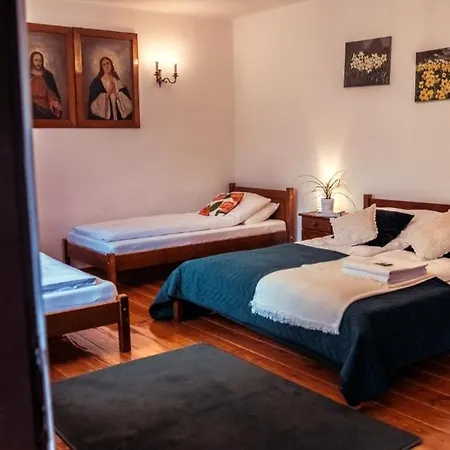 Dom Pod Lasem 44 Prázdninový dům Klecza Gorna